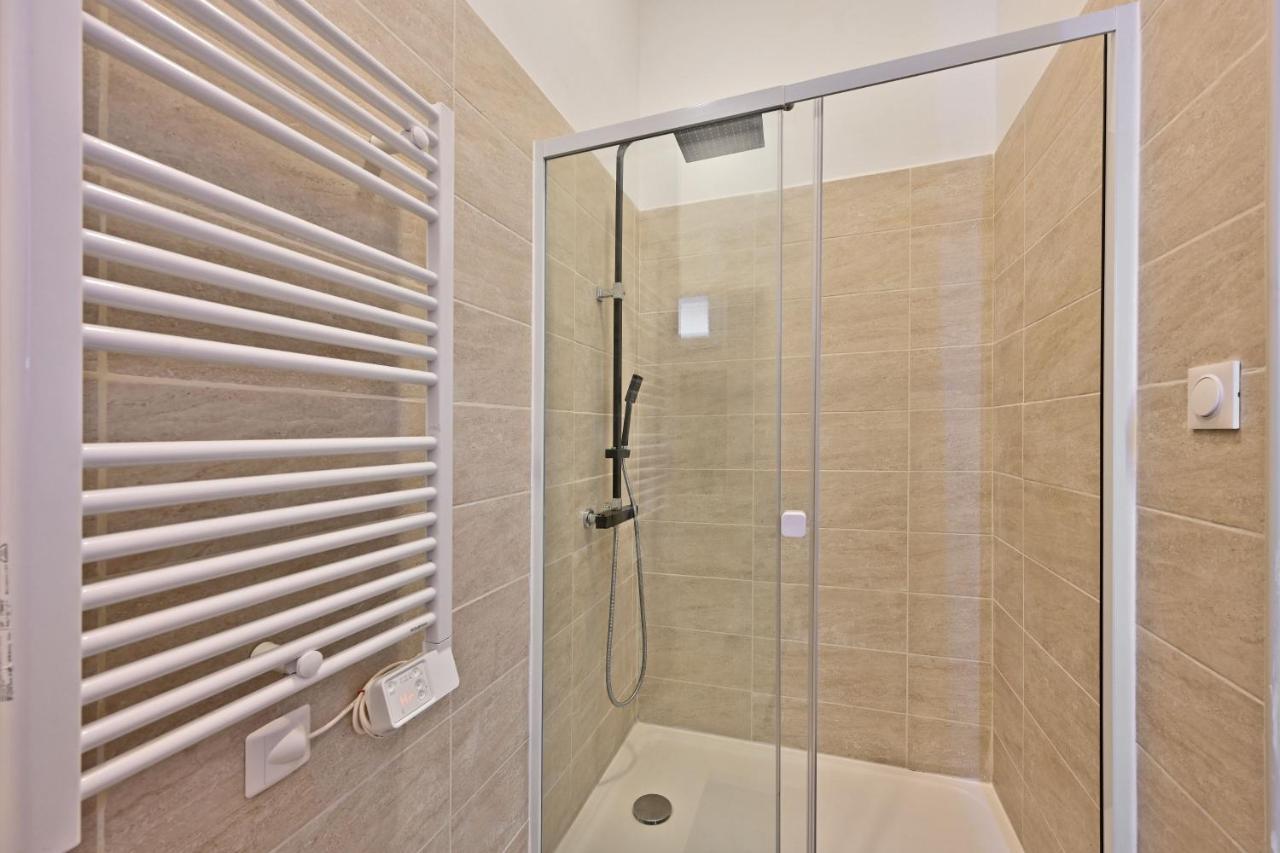 Au Roi Rene - Ac Clim - Wifi Apartment อาวีญง ภายนอก รูปภาพ
